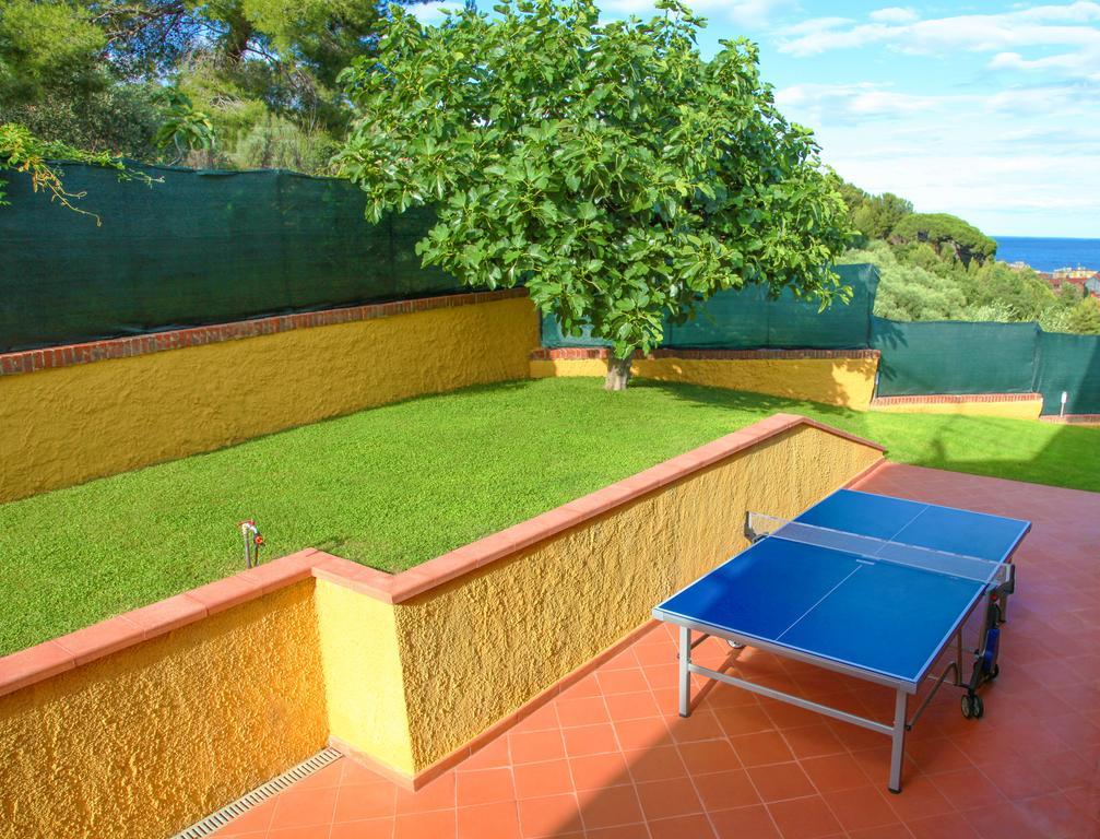 Appartamenti Villa Il Poggiolo Диано Марина Екстериор снимка